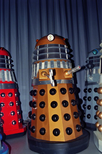 Front view gold dalek